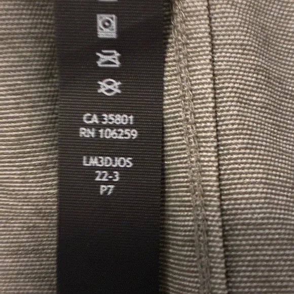 Lululemon Men’s Commission Button Down Long Sleeve